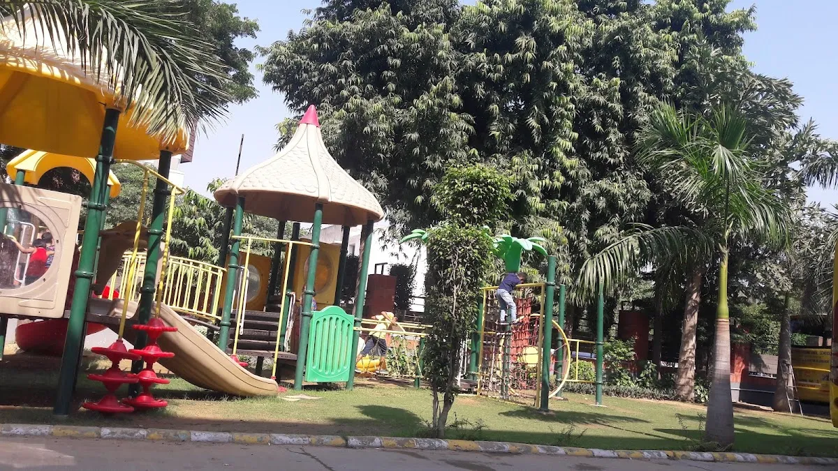 Manav Rachna International School photo 6