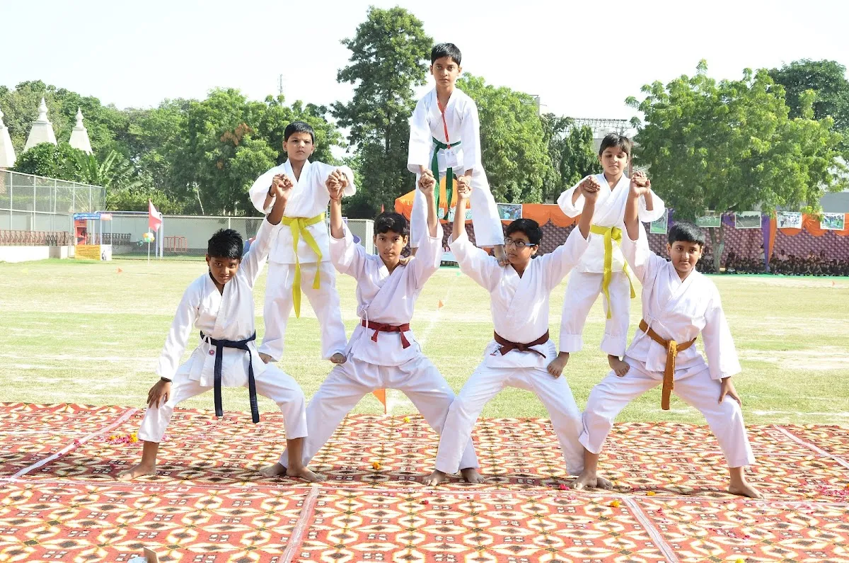 Meenakshi World School photo 2