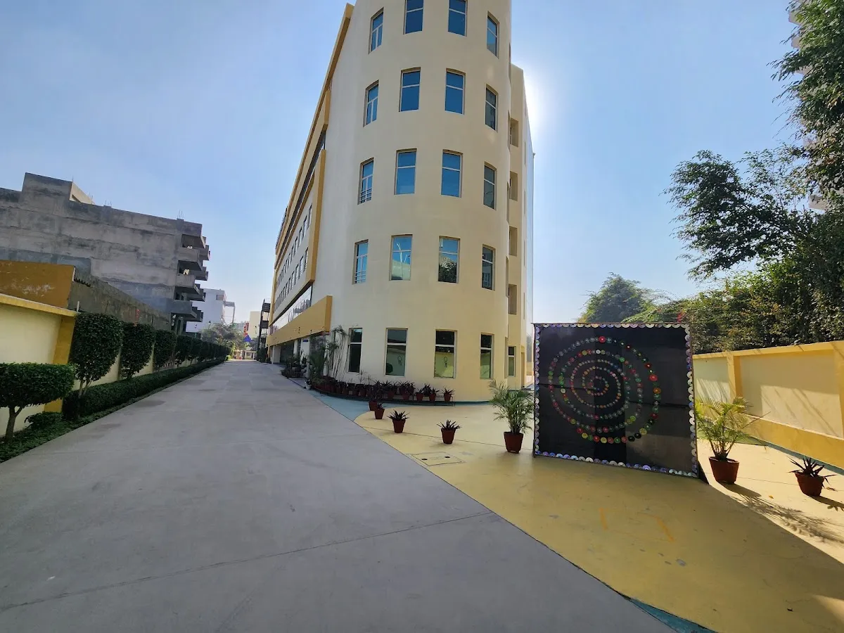 Parth International School operating as Chalk Tree Global School | Best CBSE School, Best International School in Gurugram photo 3