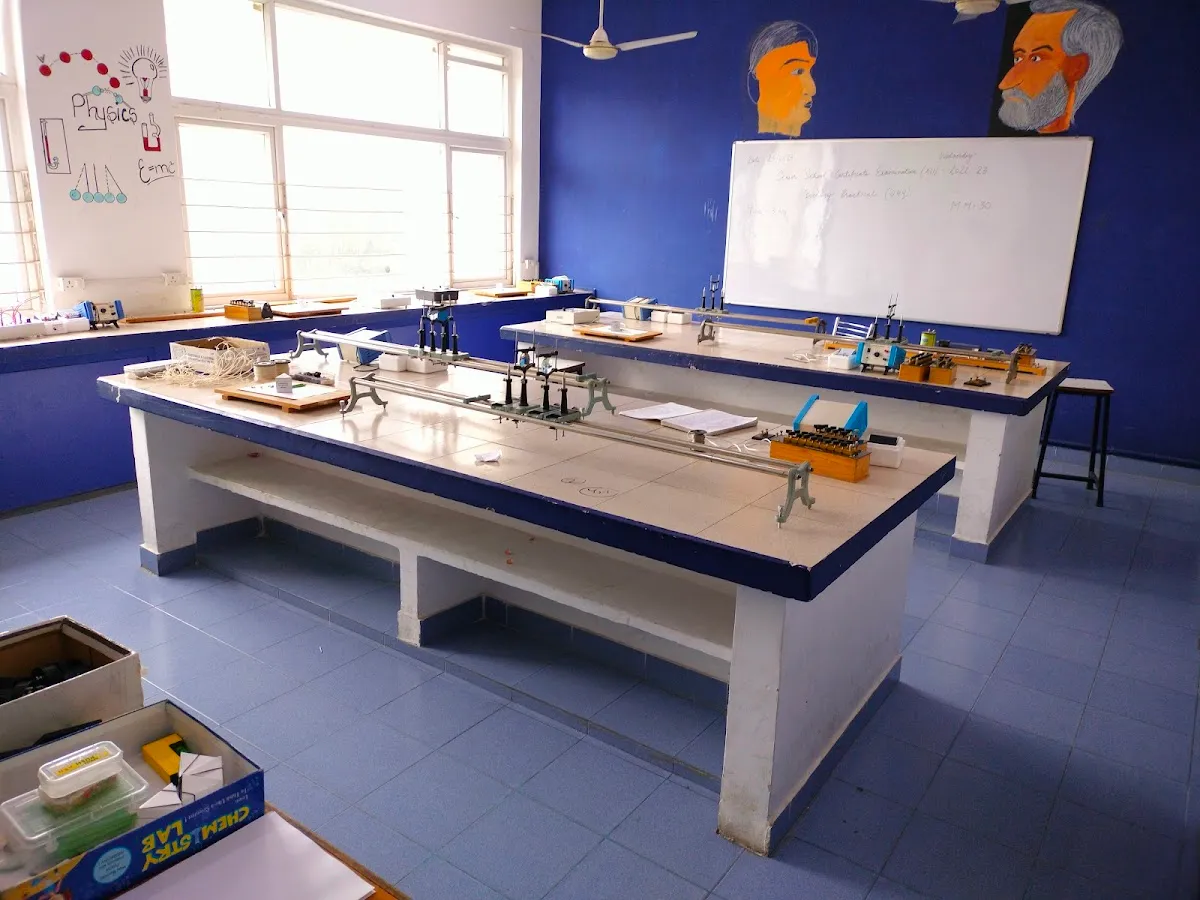 Rabindranath World School photo 3