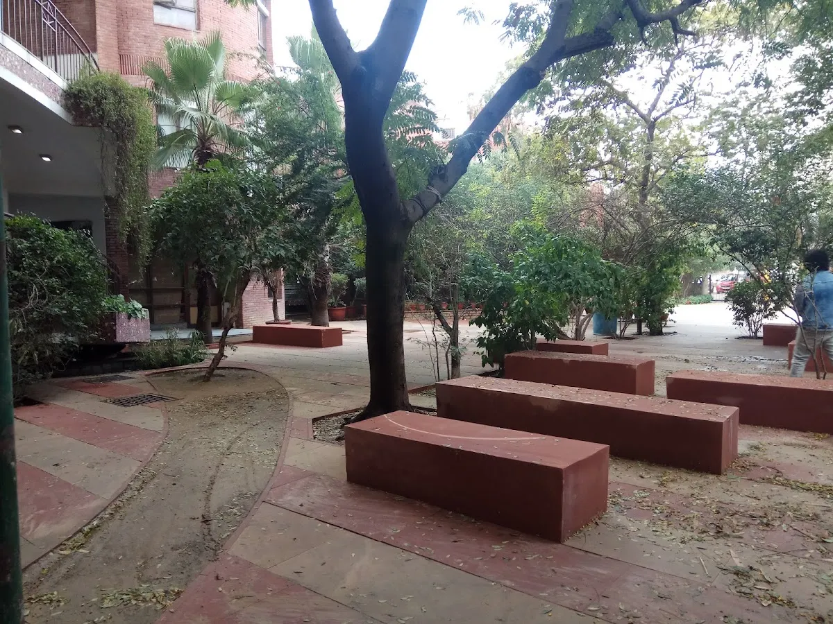 Shikshantar School photo 3