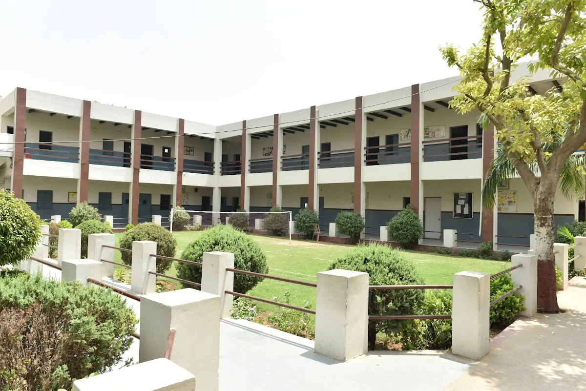 SHISHU KALYAN SCHOOL photo 2