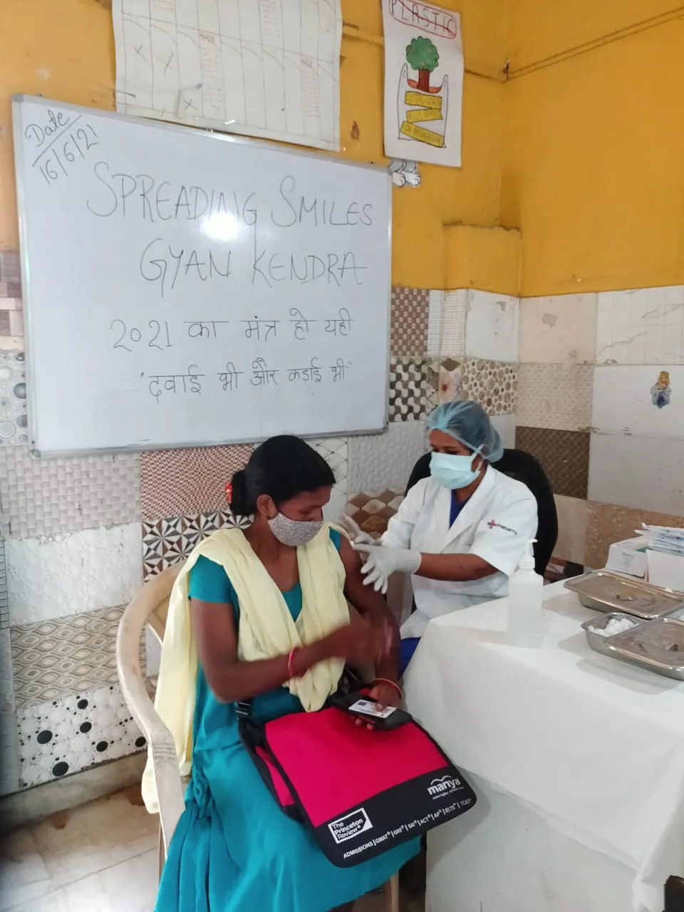 SPREADING SMILES GYAN KENDRA slum school Nathupur Jhuggies Gurgaon Gurugram Haryana India photo 3