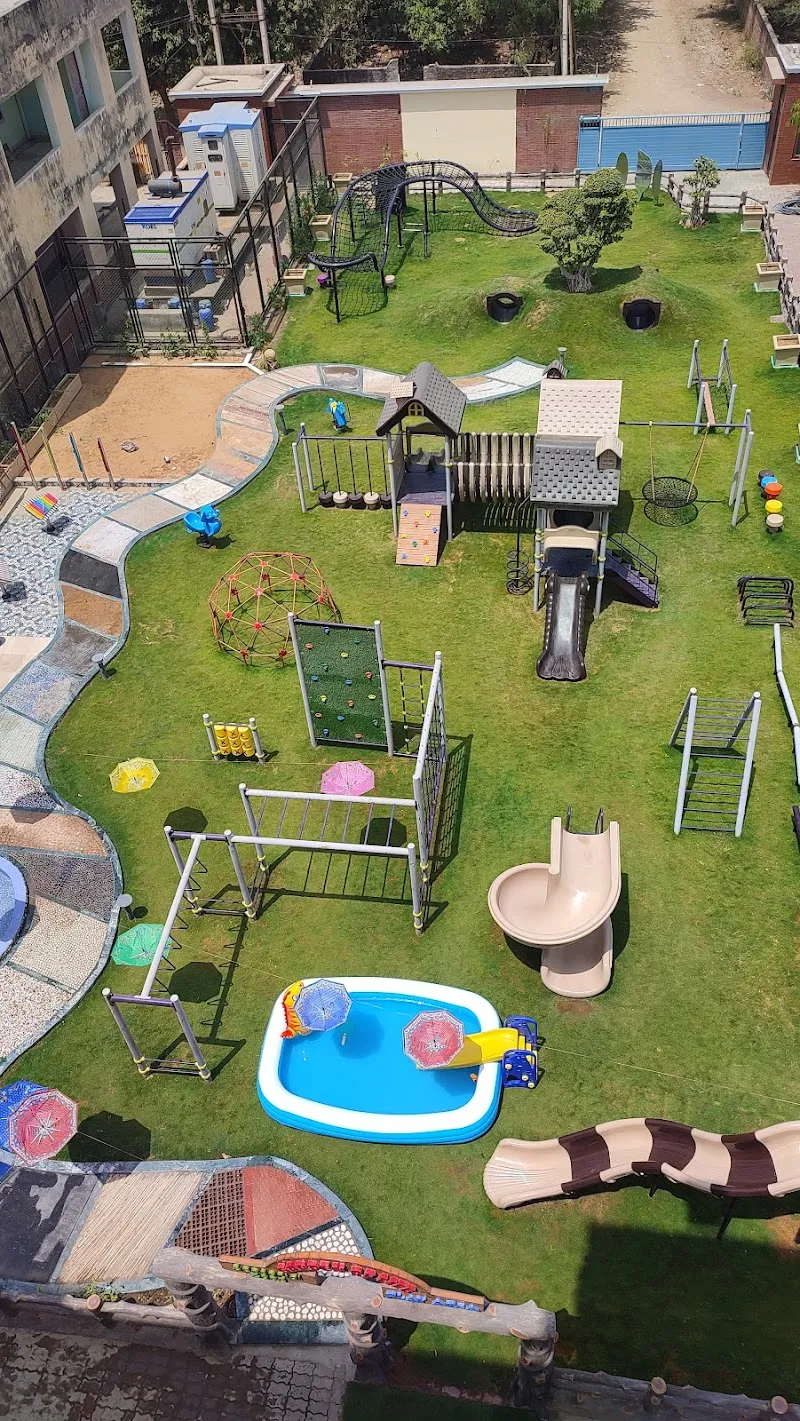 SRI MA MONTESSORI INTERNATIONAL