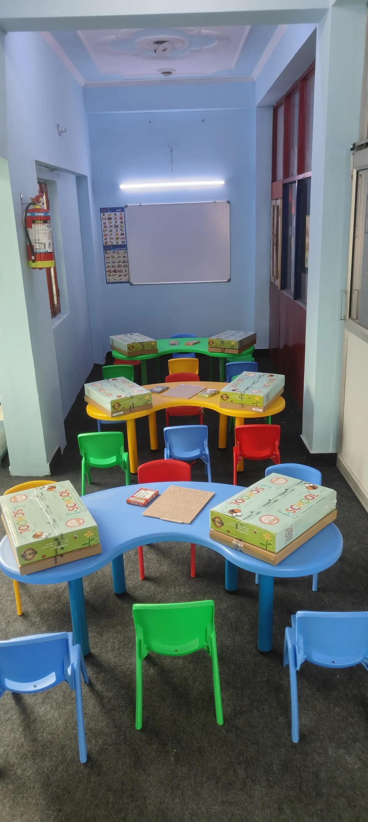 THE i-SCHOOL by eduMETA Shaktinagar Gurgaon photo 4