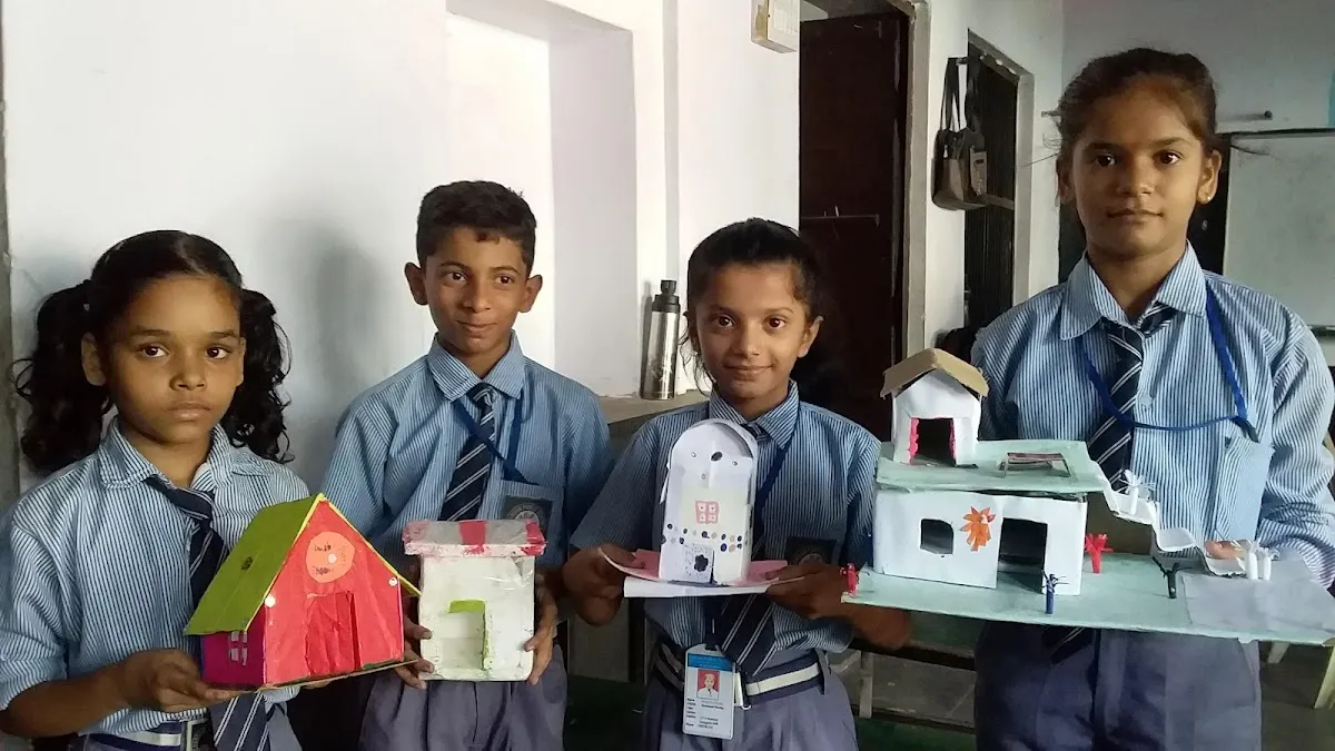 VARDAN PUBLIC SCHOOL photo 2