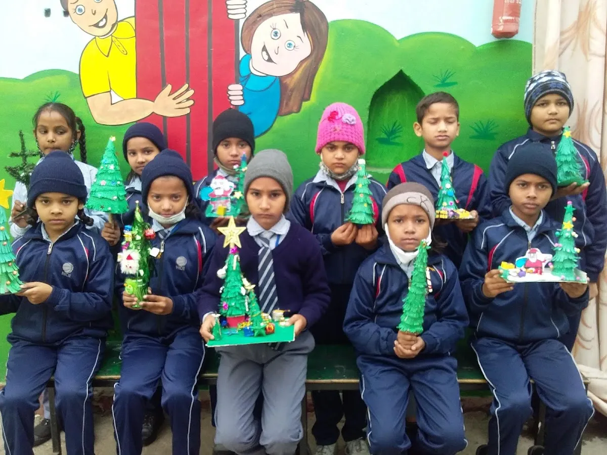 VARDAN PUBLIC SCHOOL photo 3